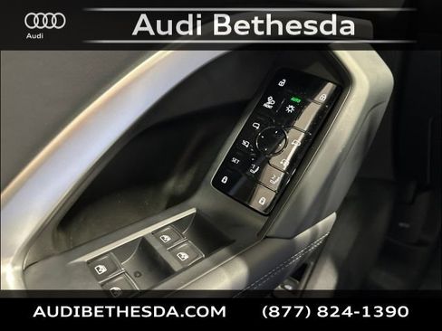 Certified 2025 Audi Q5 Premium AWD/4WD image 15