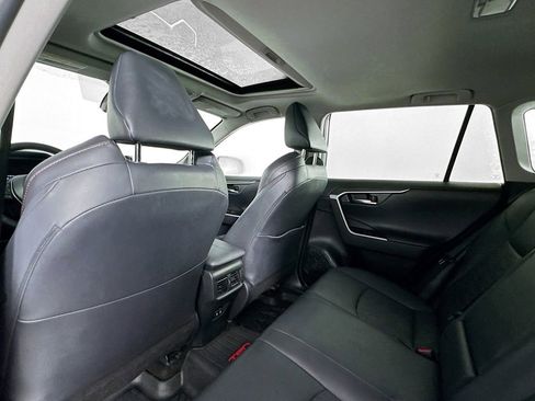 Used 2020 Toyota RAV4 TRD Off-Road image 18