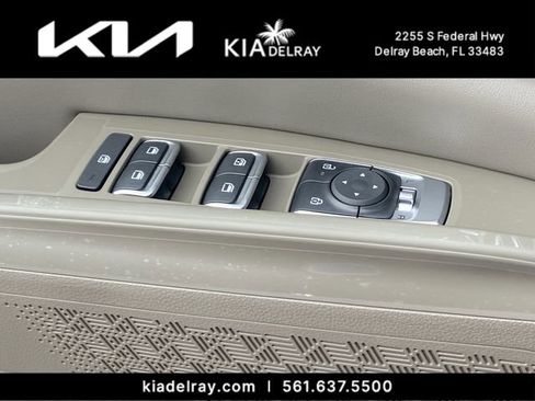 New 2026 Kia Carnival LXS FWD image 15