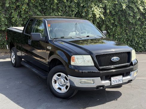 Used 2004 Ford F150 XLT AWD/4WD image 2