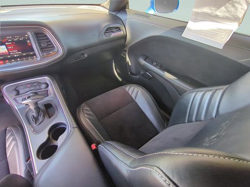 Used 2023 Dodge Challenger SRT Hellcat image 13
