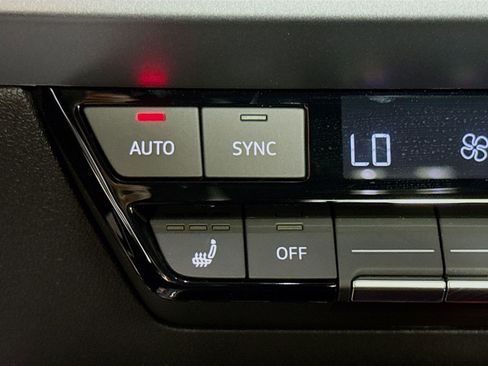 Certified 2025 Audi A3 2.0T Premium Plus w/ Premium Plus Package AWD/4WD image 21