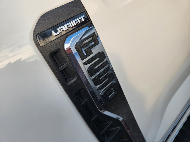 Used 2026 Ford F250 Lariat w/ Lariat Premium Package AWD/4WD image 8