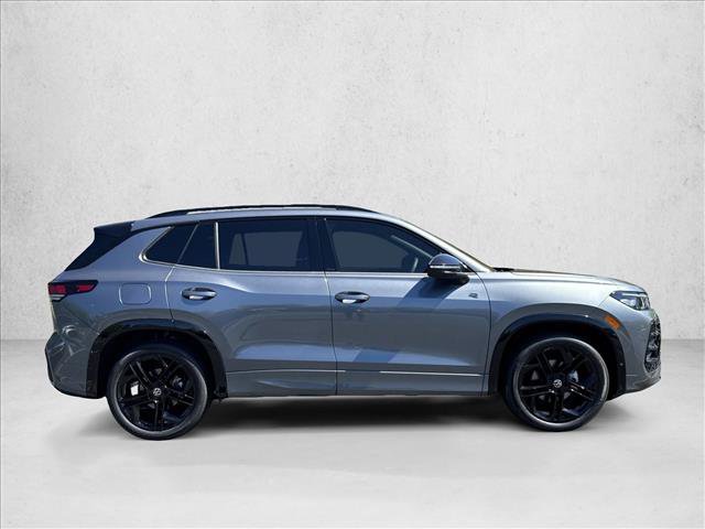 New 2026 Volkswagen Tiguan SE R-Line FWD image 4