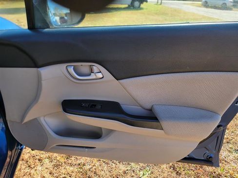 Used 2013 Honda Civic LX image 22