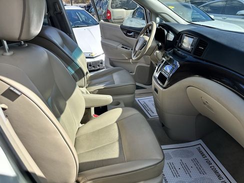 Used 2015 Nissan Quest SL image 21