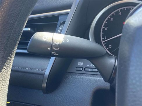 Used 2024 Toyota Camry LE image 29