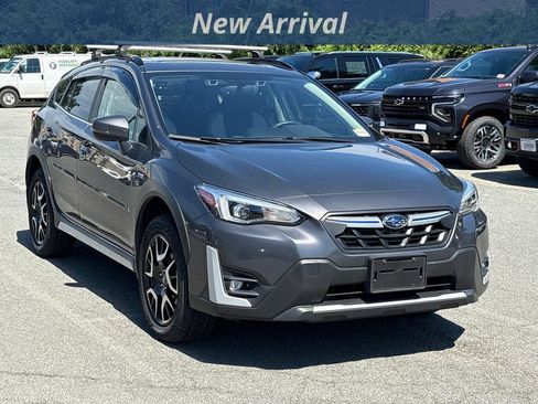 Used 2022 Subaru Crosstrek Hybrid w/ Moonroof Package w/Navigation AWD/4WD image 4