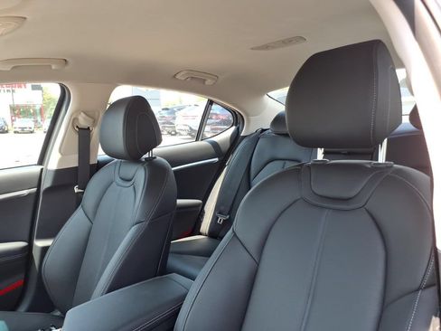 New 2026 Genesis G70 2.5T AWD/4WD image 15