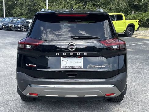 Used 2021 Nissan Rogue Platinum FWD image 23