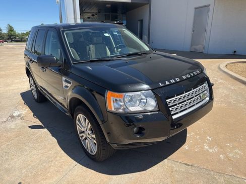 Used 2010 Land Rover LR2 HSE AWD/4WD image 1