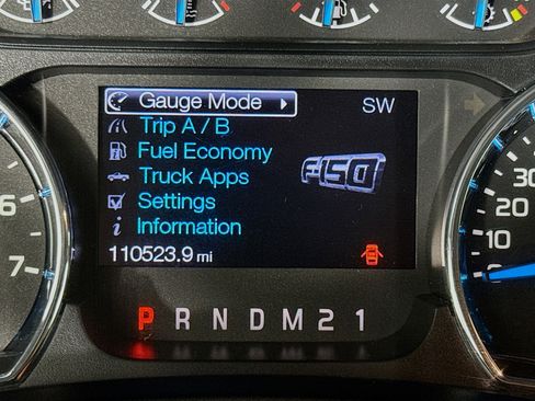 Used 2013 Ford F150 XLT w/ Mid Equipment Group image 15