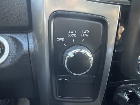 Used 2018 RAM 2500 Laramie w/ Sport Appearance Group image 24