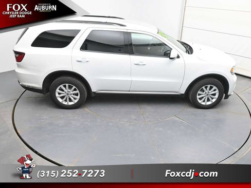 Used 2020 Dodge Durango SXT image 31
