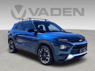 Used 2021 Chevrolet TrailBlazer LT image 1
