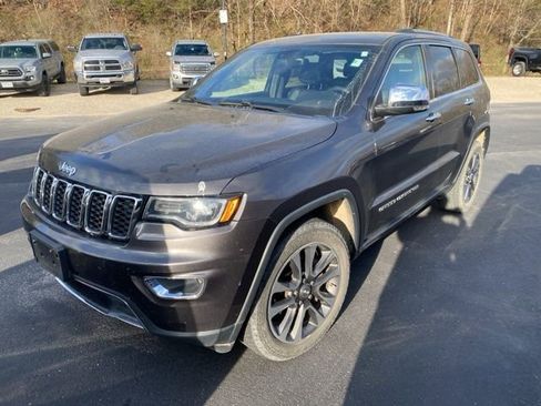 Used 2018 Jeep Grand Cherokee Limited w/ Luxury Group II image 1