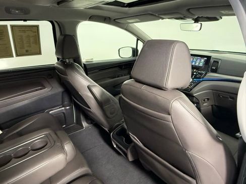 Certified 2019 Honda Odyssey Elite image 45