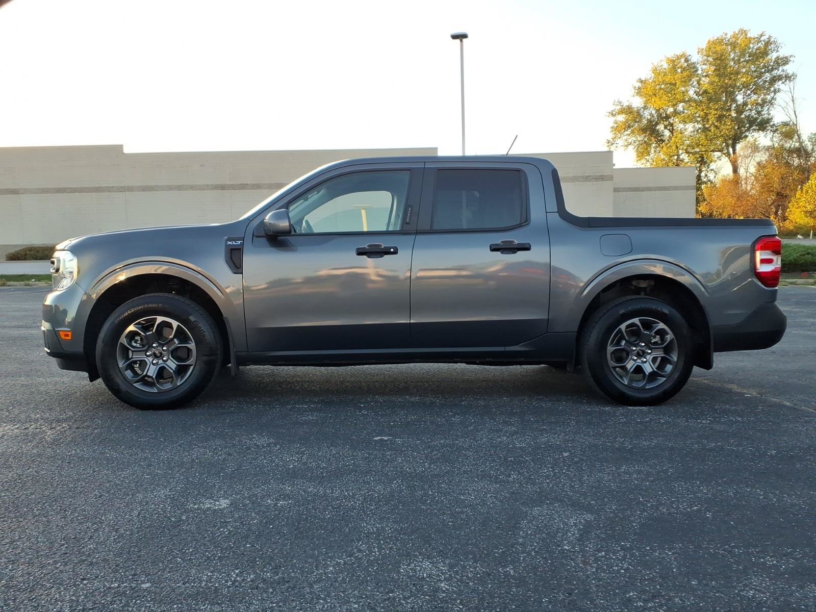Used 2022 Ford Maverick XLT w/ Equipment Group 300A Standard AWD/4WD image 4