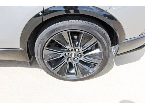 Used 2024 Cadillac Lyriq Sport w/ LPO, Floor Liner Package AWD/4WD image 7