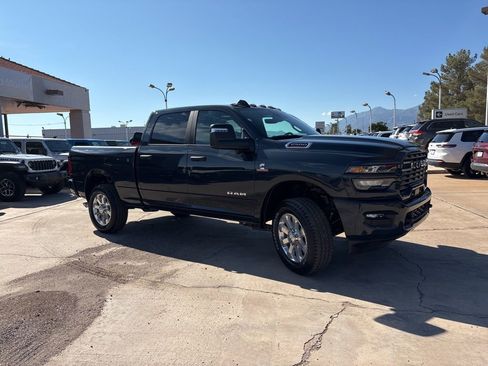 New 2026 RAM 2500 Big Horn AWD/4WD image 3
