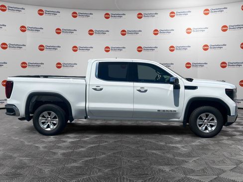 Used 2024 GMC Sierra 1500 SLE AWD/4WD image 6