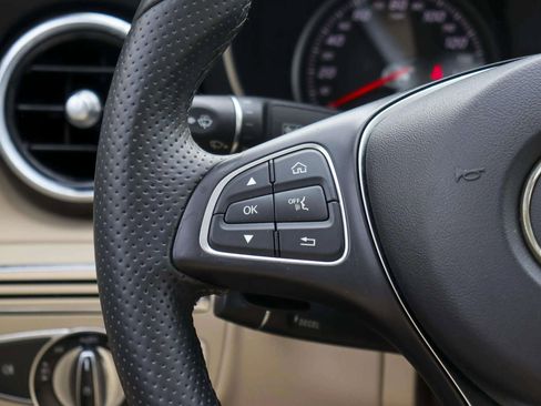 Used 2016 Mercedes-Benz C 300 Sedan image 25