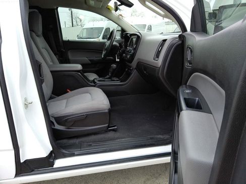 Used 2021 Chevrolet Colorado W/T w/ WT Convenience Package RWD image 10