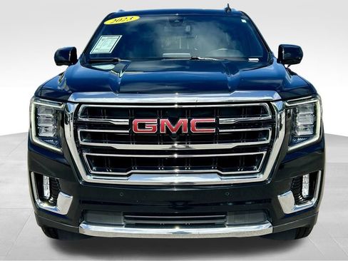 Used 2023 GMC Yukon SLT image 2
