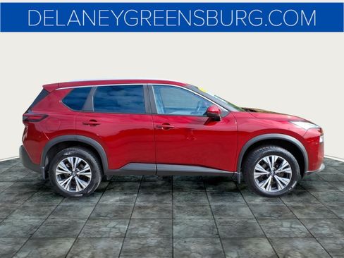 Used 2023 Nissan Rogue SV w/ SV Premium Package AWD/4WD image 2