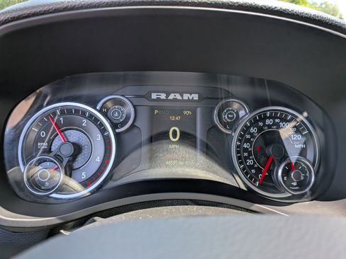 Used 2022 RAM 2500 Big Horn w/ Level A Equipment Group AWD/4WD image 26
