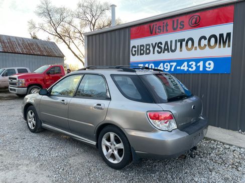 Used 2007 Subaru Impreza 2.5i w/ Popular Equipment Group 1 image 2