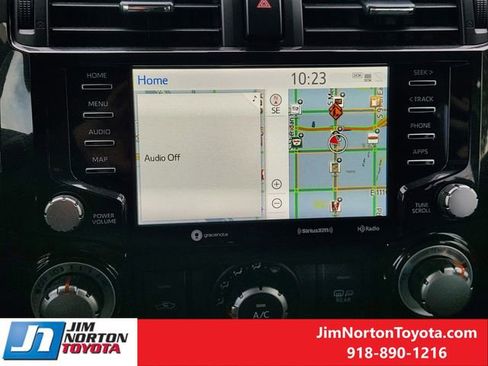 Used 2022 Toyota 4Runner TRD Off-Road Premium image 18