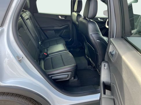 Used 2025 Ford Escape ST-Line w/ Cold Weather Package FWD image 14
