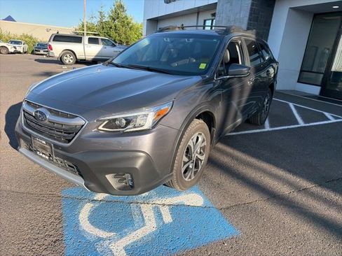 Used 2022 Subaru Outback Limited w/ Popular Package #2 AWD/4WD image 3