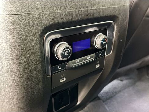 Used 2024 Chevrolet Tahoe High Country image 27