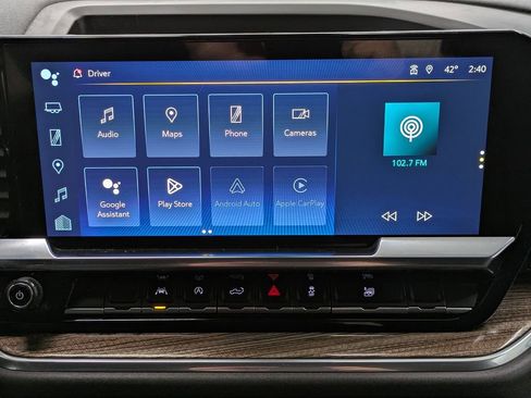 Used 2023 Chevrolet Silverado 1500 LT AWD/4WD image 27