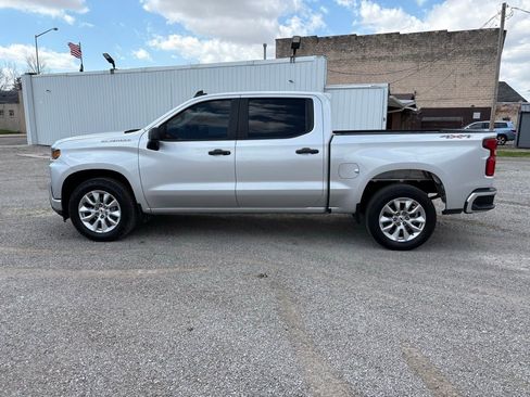 Used 2021 Chevrolet Silverado 1500 Custom AWD/4WD image 5
