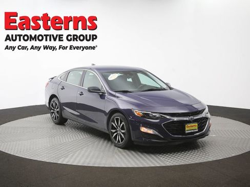 Used 2025 Chevrolet Malibu RS FWD image 48