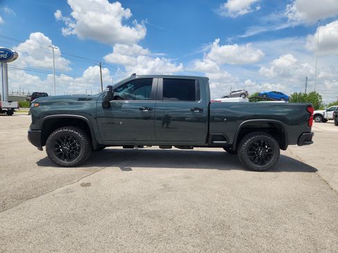 New 2026 Chevrolet Silverado 2500 LT w/ Trail Boss Package AWD/4WD image 3