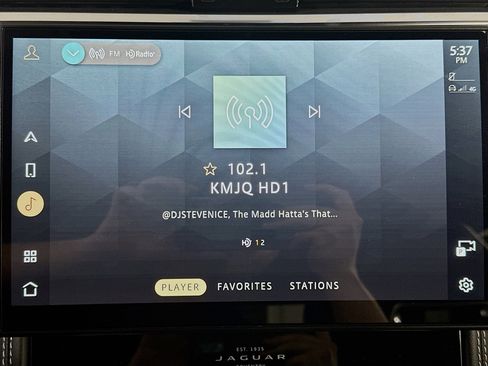 Used 2025 Jaguar F-PACE R-Dynamic S image 21