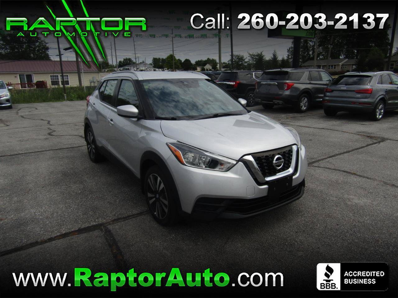 Used 2020 Nissan Kicks SV FWD image 1