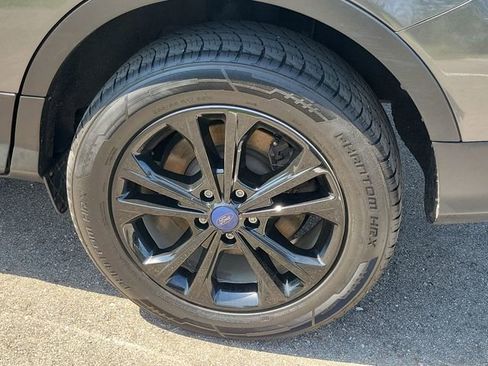 Used 2017 Ford Escape SE AWD/4WD image 30