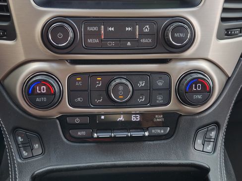 Used 2018 GMC Yukon Denali w/ Denali Ultimate Package AWD/4WD image 20