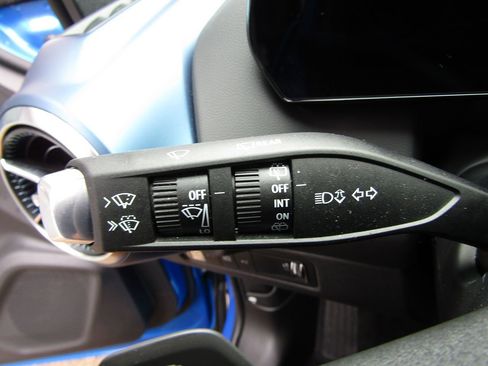 Used 2024 Chevrolet Equinox EV LT image 10