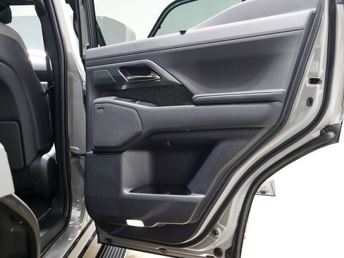 Used 2026 Lexus GX 550 w/ Accessory Package (2T) AWD/4WD image 42