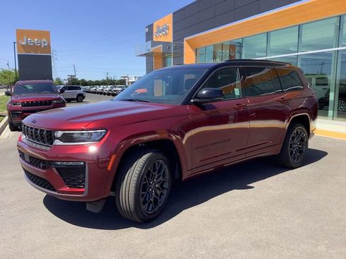 New 2026 Jeep Grand Cherokee L Summit w/ Obsidian Package AWD/4WD image 5
