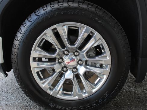 Certified 2022 GMC Sierra 1500 Denali w/ Driver Alert Package II AWD/4WD image 6