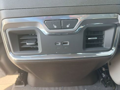 New 2026 GMC Sierra 1500 SLT w/ SLT Premium Package AWD/4WD image 29