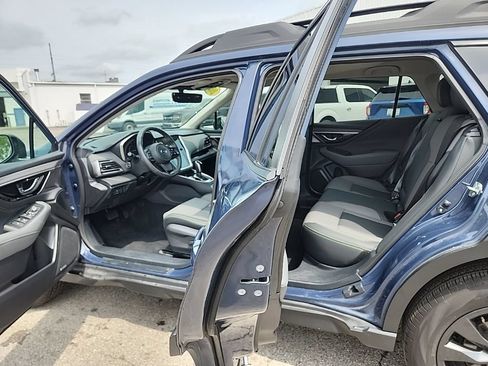 Used 2024 Subaru Outback Onyx Edition AWD/4WD image 10