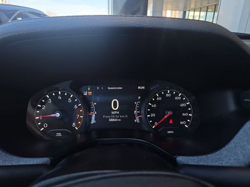 Used 2024 Jeep Compass Latitude AWD/4WD image 19